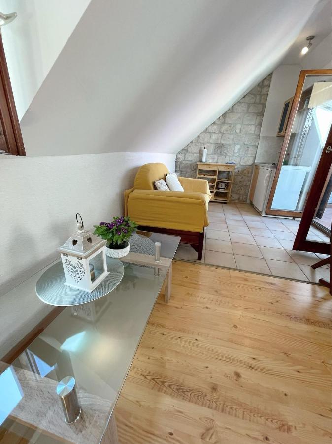 House Ivancic-Free Parking Hotel Trogir Bagian luar foto