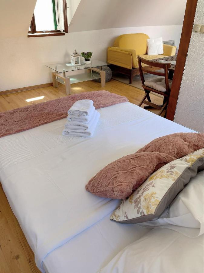 House Ivancic-Free Parking Hotel Trogir Bagian luar foto